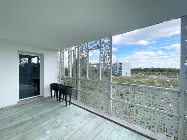 VILLENAVE D'ORNON - Appartement 3 pièces - 67m2 - 2 chambres - Terrasse - Parking couvert