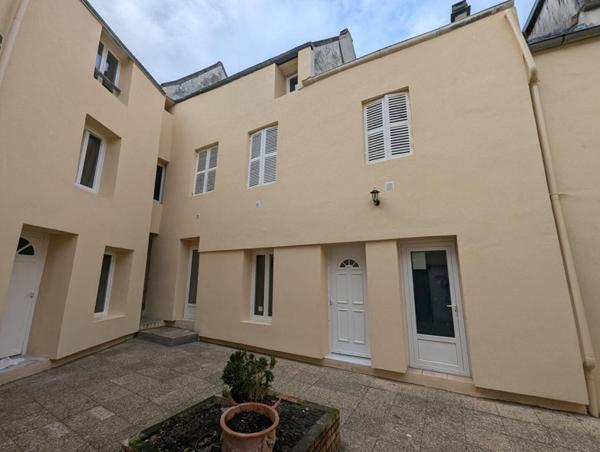 Appartement Chanteloup Les Vignes Studio 20.4 m2