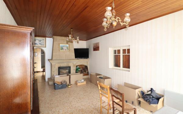 Appartement à vendre    3 pièces • 97 m2 Aubagne