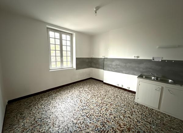 Immeuble Chaumont Sur Loire