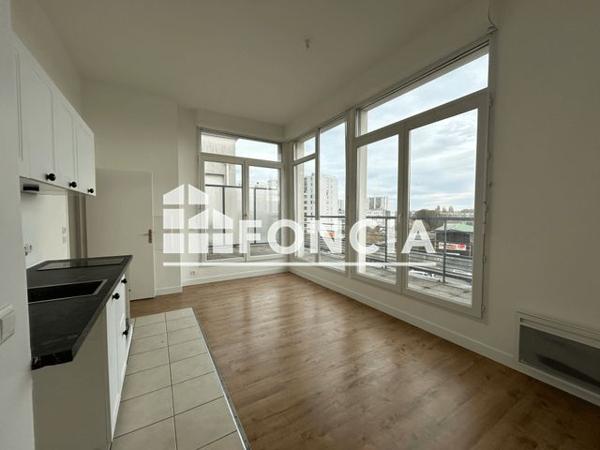 Location Appartement 2 pièces 36.74 m² - 5 AVENUE DU MAHATMA GANDHI Trappes 78190