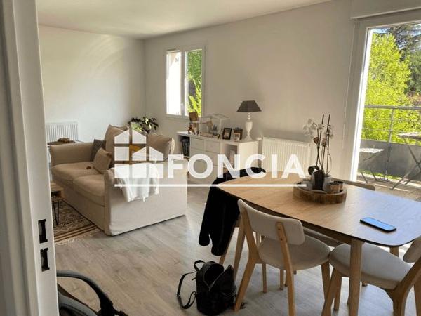 Location Appartement 3 pièces 69.2 m² - 21 RUE DES CHARTREUX Vernon 27200