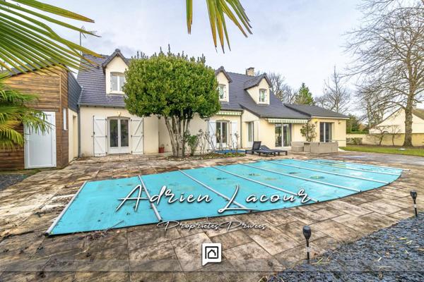 Maison Romorantin Lanthenay 12 pièce(s) 222 m2