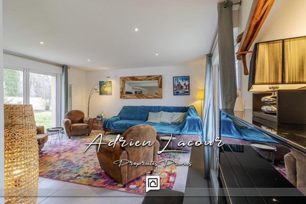 Maison Romorantin Lanthenay 12 pièce(s) 222 m2