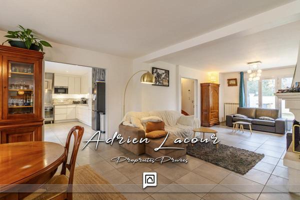 Maison Romorantin Lanthenay 12 pièce(s) 222 m2