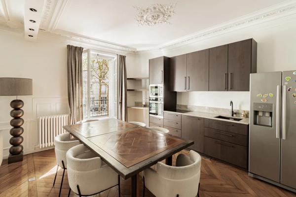 Appartement Paris 7e - AVENUE RAPP