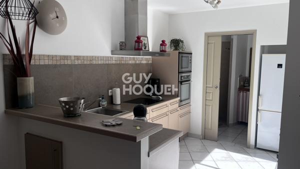 Bien rare au coeur du village de La Flotte sur l'Ile de Ré !!!