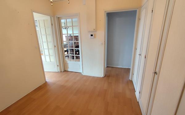 Appartement à vendre    3 pièces •  Montluçon