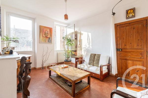 Appartement T3 à vendre  3 pièces - 59 m2 MARSEILLE - 13005