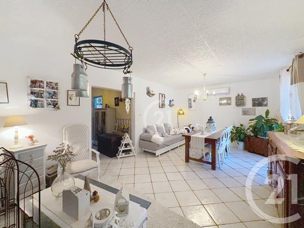 Maison à vendre  5 pièces - 102,75 m2 ST MARTIN DE CRAU - 13