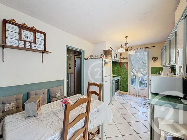 Maison à vendre  5 pièces - 102,75 m2 ST MARTIN DE CRAU - 13