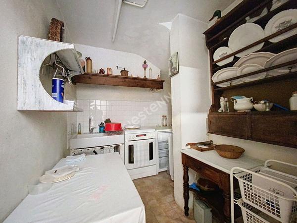 A vendre maison 7 pièces de 150 m² avec jardin de 700 m² à Sisteron