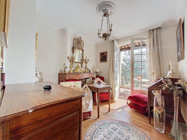 A vendre maison 7 pièces de 150 m² avec jardin de 700 m² à Sisteron