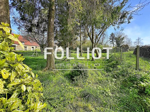 Maison en pierres LA BARRE DE SEMILLY Dépendances A VENDRE en camapgne 50810