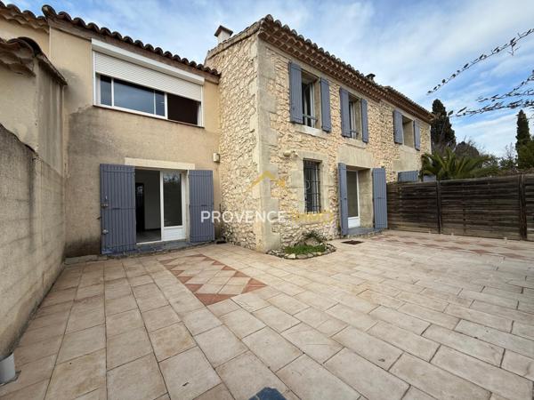 Sénas (13560) En exclusivité Mas mitoyen à Sénas : Deux lots disponibles dans un même Mas de caractère