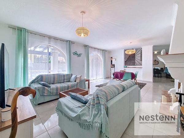 Saint-Aygulf, Maison individuelle dans domaine avec piscine tennis boulodrome