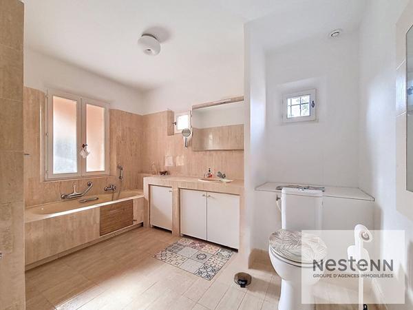 Saint-Aygulf, Maison individuelle dans domaine avec piscine tennis boulodrome