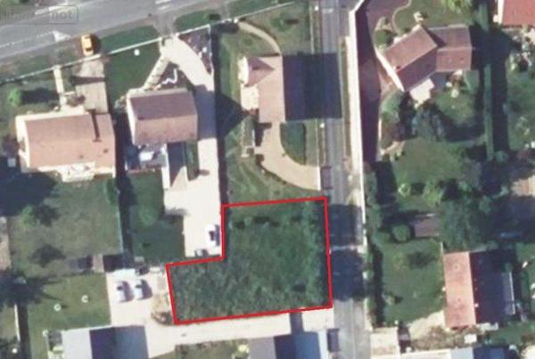 Terrain à Batir à vendre à Saint-Denis-Lanneray dans l'Eure-et-Loir (28200), ref : RC/941