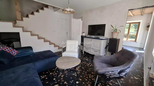 Vente                                                      Maison
                        
                     5 pièces                      112 m2                     à Les Avenières Veyrins-Thuellin