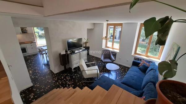 Vente                                                      Maison
                        
                     5 pièces                      112 m2                     à Les Avenières Veyrins-Thuellin