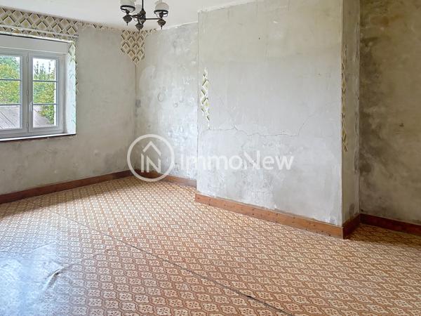 MAISON A RENOVER 105 M2 AU CALME SANS VOISIN PROCHE SUR TERRAIN 817 M2