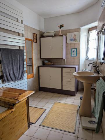 Jolie maison ancienne avec vue dominante