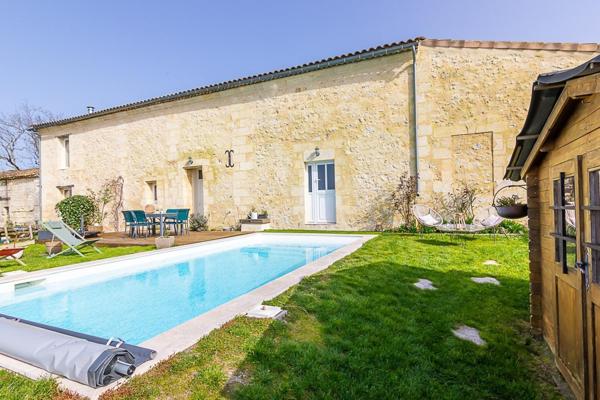 Maison en pierre 217 m² avec piscine – Environnement calme et sans vis-à-vis