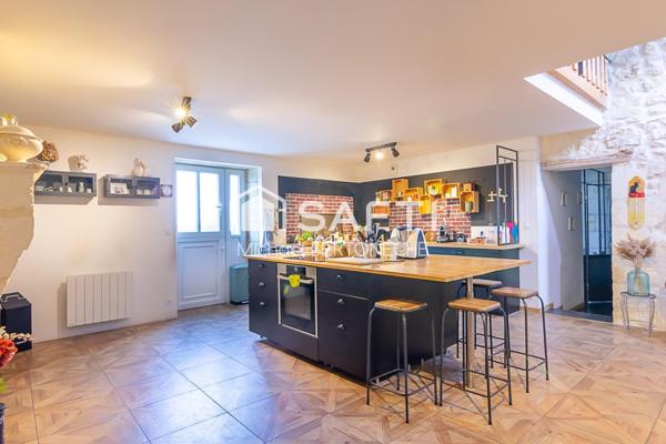 Maison en pierre 217 m² avec piscine – Environnement calme et sans vis-à-vis