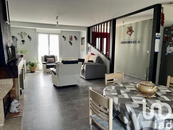 Maison à vendre 5 pièces 98 m² Baugé-en-Anjou