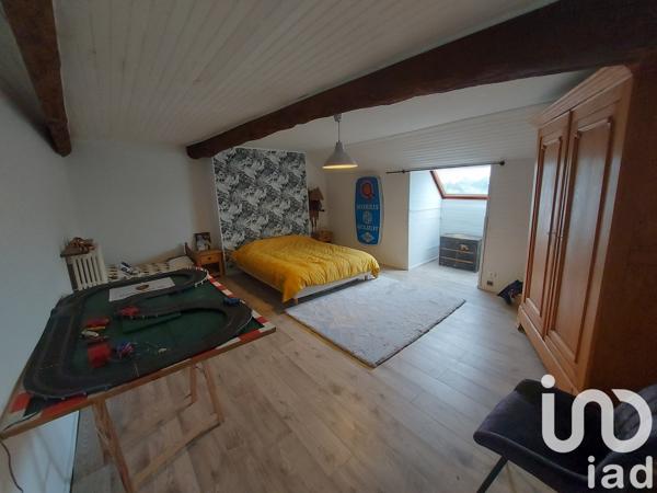 House for sale 4 rooms 163 m² Gevingey