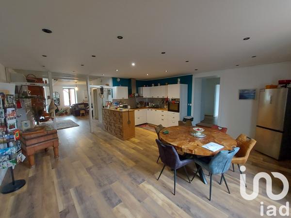 House for sale 4 rooms 163 m² Gevingey