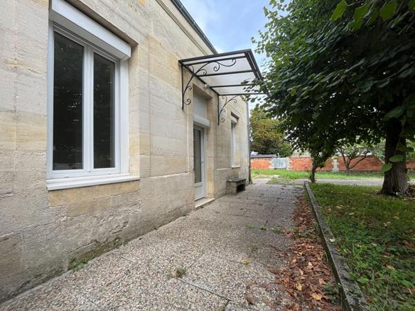 Echoppe Le Bouscat 5 pièces 126 m2 sur une parcelle de 540 m2 avec garage et stationnement