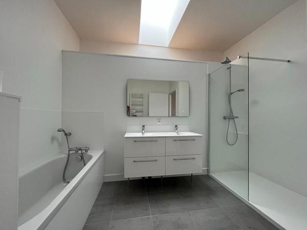 Echoppe Le Bouscat 5 pièces 126 m2 sur une parcelle de 540 m2 avec garage et stationnement