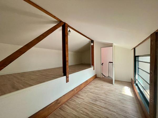 Echoppe 84m2 3ch jardin garage Saint -Genès