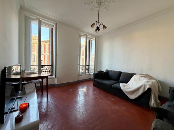 Appartement 77 m2 lumineux - 4 pièces - Marseille 2ème, La Joliette