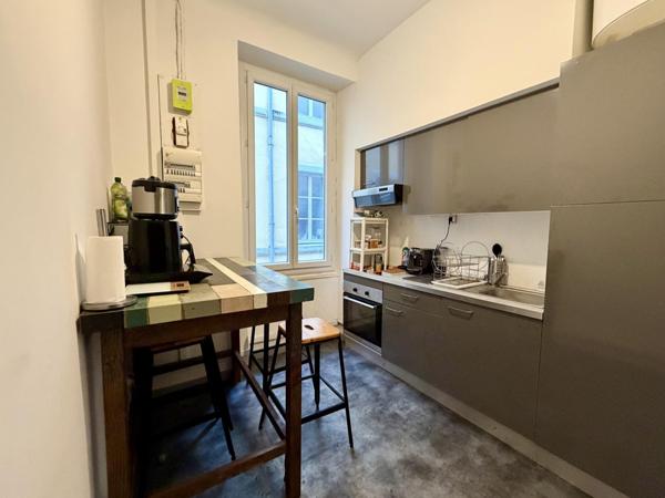 Appartement 77 m2 lumineux - 4 pièces - Marseille 2ème, La Joliette