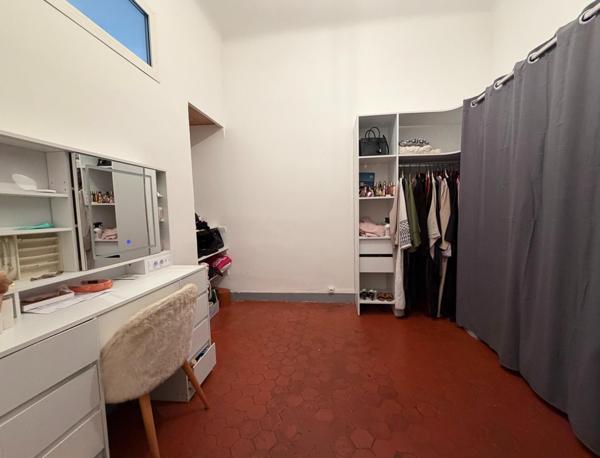 Appartement 77 m2 lumineux - 4 pièces - Marseille 2ème, La Joliette