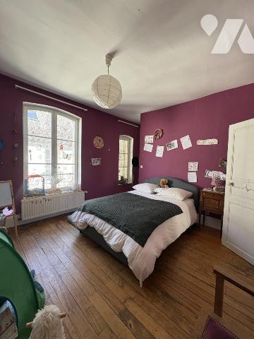 Demeure bourgeoise au coeur de la cité médiévale de LAON (233 m2)