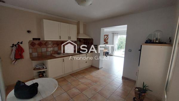 Maison individuelle avec piscine secteur Rieu