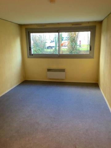 Appartement à louer 1 pièce 21.83m²