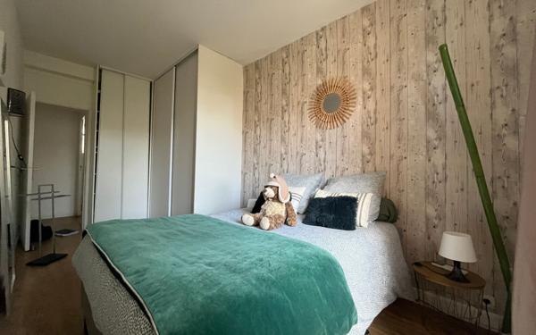 Appartement à vendre    3 pièces • 64 m2 Toulon