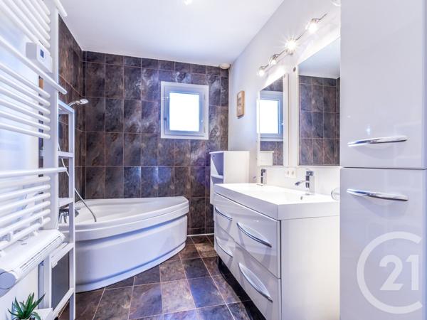 Maison à vendre  6 pièces - 143,32 m2 MONTMERLE SUR SAONE - 01