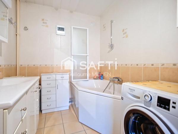 T3 Bis avec balcon résidence Hôtel de ville