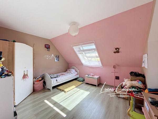Maison de famille dans une commune calme