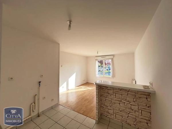 Appartement à louer 2 pièces 39.4m² Cléon (76410)