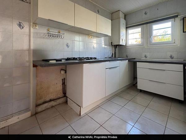 Maison Saint Nazaire,  45 M2, une chambre, jardin, dépendance