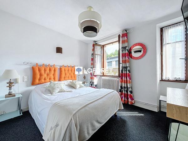 Achat immeuble Florentin-la-Capelle - 18 pièce(s) - 451 m² - 313 000 €