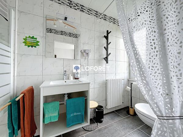 Achat immeuble Florentin-la-Capelle - 18 pièce(s) - 451 m² - 313 000 €