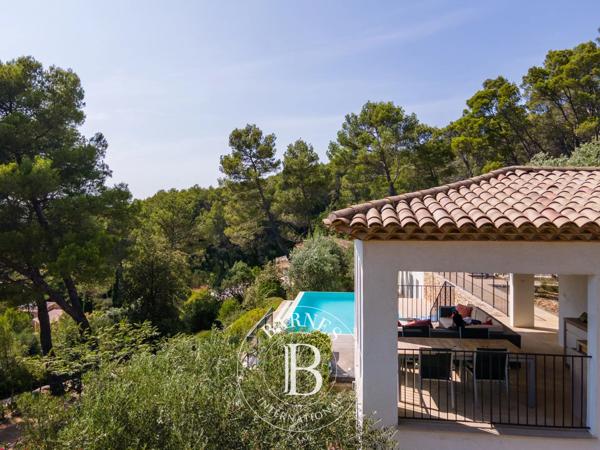 Lorgues, Villa 4 Chambres -  220 m² à vendre