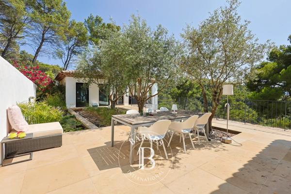 Lorgues, Villa 4 Chambres -  220 m² à vendre